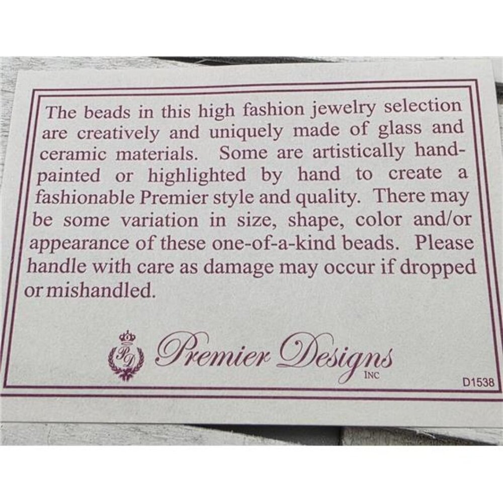 Premier Designs Faux Pearl Drop Earrings Gold Tone 21mm Hook Wire - Picture 2 of 4
